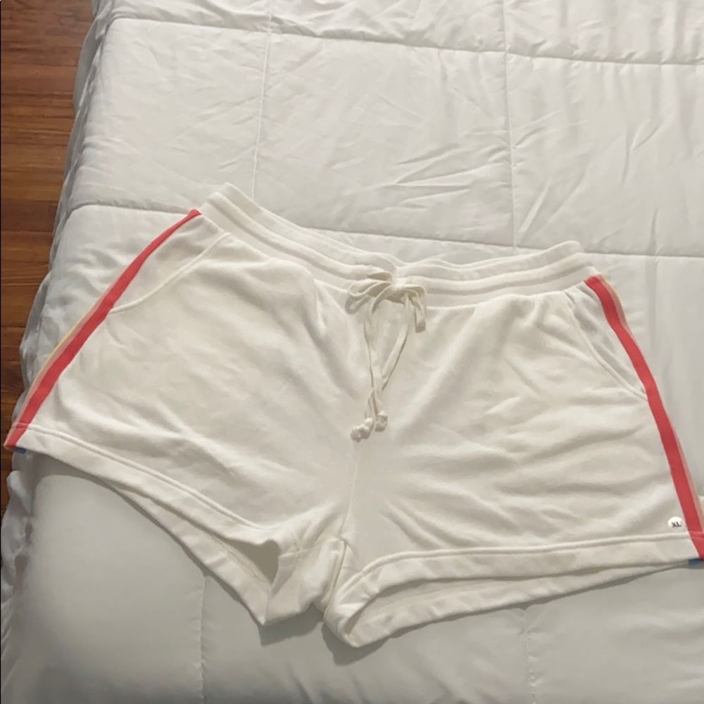 Comfy AE shorts